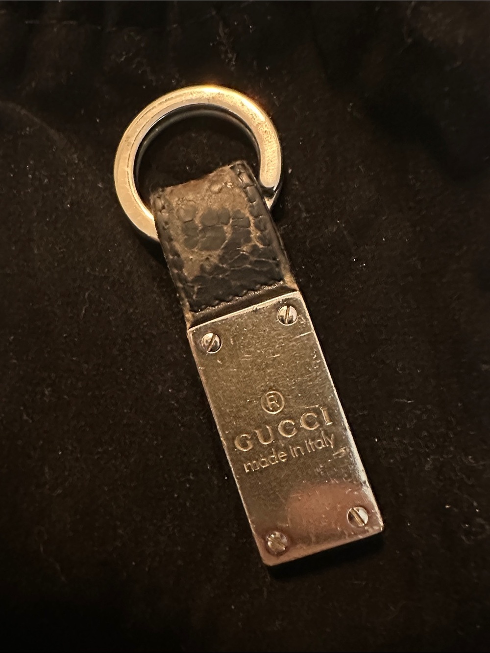 Gucci Black Leather Keyring with Silver-Tone Logo Plaque - Picture 2 of 2